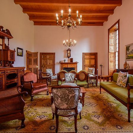 Heins Manor House Villa สเตลเลนบอช ภายนอก รูปภาพ